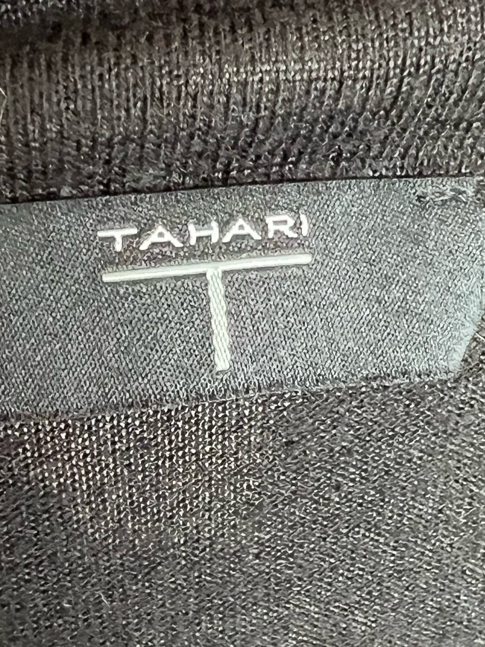 TAHARI Black Sleeveless Mock Neck Top - Picture 6 of 8